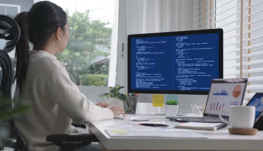 赤壁市企业数字化解决方案：机器学习赋能商业模式升级的核心路径